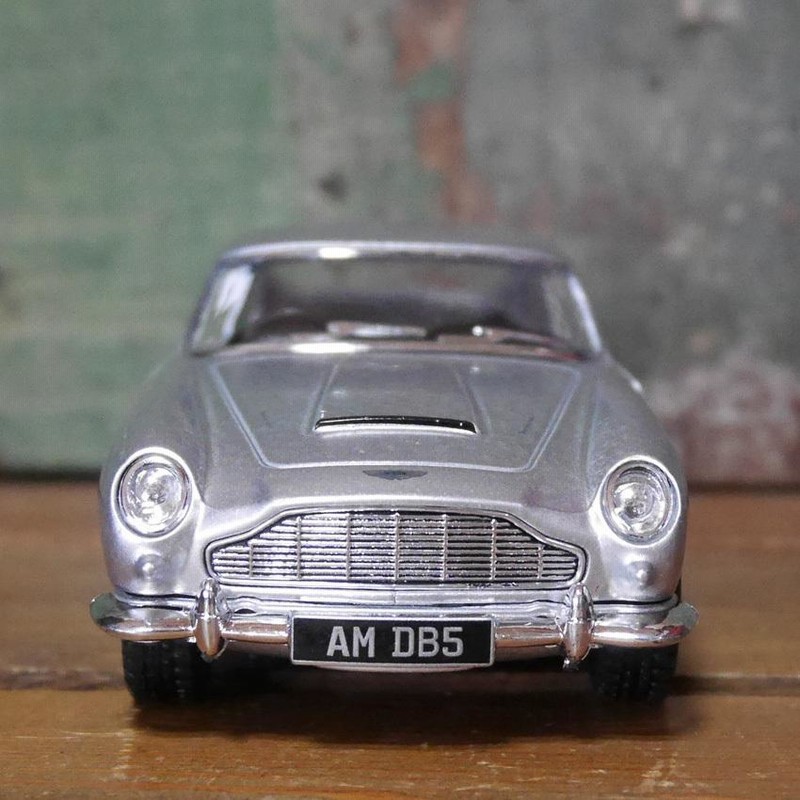 アストンマーチン プルバックミニカー PULL BACK CAR ASTON