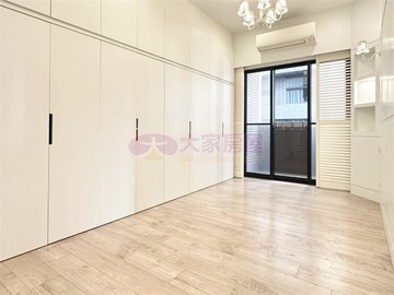 ️卓悅聯盟️新六藝邊間雙陽台大2房車｜新北市新莊區昌德街