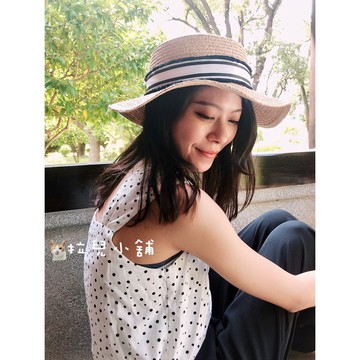 「拉兒小舖」台灣現貨 韓版 草帽 夏天 拉菲草緞帶草帽 大沿帽 小蜜蜂遮陽帽 手工編織緞帶草帽