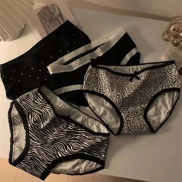 內褲 女生內褲 純棉內褲 透氣三角褲 女士性惑內褲 全棉三角內褲 內搭短褲 女士內褲 舒適內褲【不二雜貨】