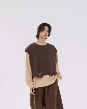 男裝 刷破設計短版針織背心-咖M/L