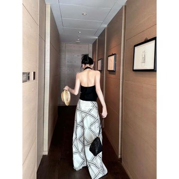 黑色大露背掛脖小吊帶背心女夏季薄款設計感小眾外穿V領無袖上衣