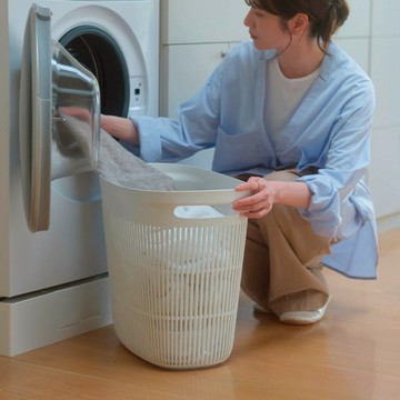 極簡透氣洗衣籃 白色