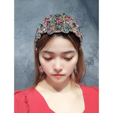 原創新品發飾七彩滿鉆發箍女宮廷水晶發卡女寬邊壓發頭箍復古遮發