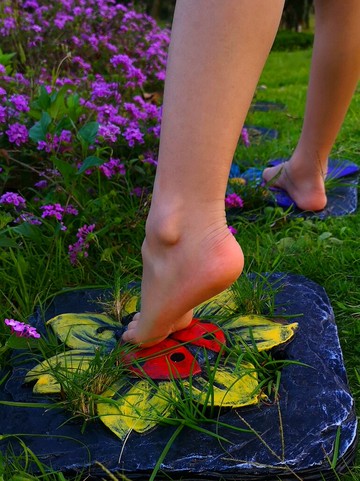 戶外文化石腳踏板花園庭院入戶裝飾仿大理石黑板巖防滑汀步青石板