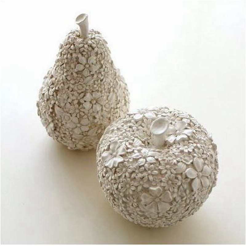 置物 置き物 オブジェ リンゴ 洋ナシ インテリア 花 雑貨 おしゃれ アンティークホワイトのオブジェ 2タイプ 通販 Lineポイント最大0 5 Get Lineショッピング
