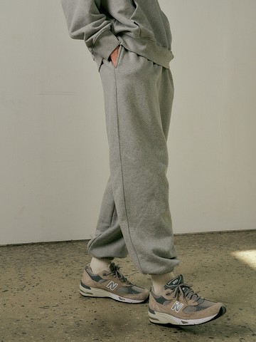 Tapered Sweatpants _ Gray