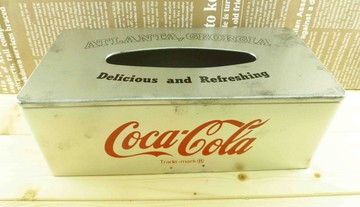 【震撼精品百貨】可口可樂_Coca Cola~鐵製面紙盒-銀 (高標勿買)