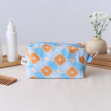 拉鏈長方收納包/玻璃海棠18號/杏桃橘藍/經典新色IV