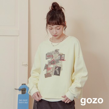 【gozo】偵探調查印花立體抓褶大學T(米黃/深咖_F) | 女裝 圓領 百搭