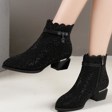 斷碼帶鉆小短靴女春秋單靴洋氣中跟粗跟媽媽鞋40-50歲秋冬款女鞋