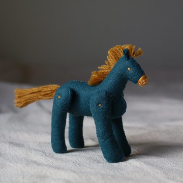 立體手縫偶擺飾 / 復古綠粗腿小馬 #42