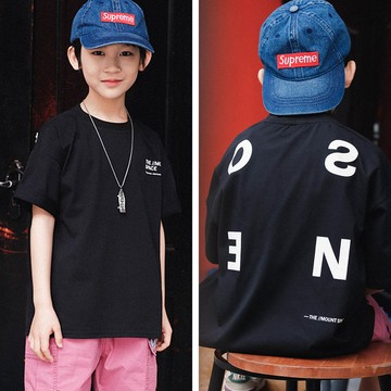 Y B S - 棉質圓領短袖上衣-簡約字母-黑色