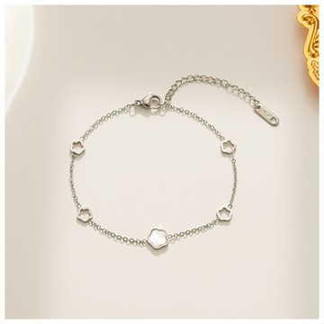 梨花HaNA 韓國東大門推薦款．輕奢系貝石四葉花手鍊