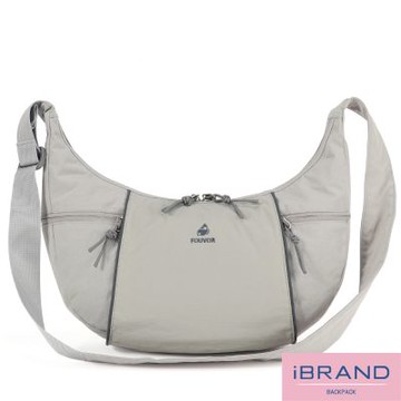 iBrand 細格紋半月型斜背包 輕量 大容量(側背包 防潑水 多色任選)