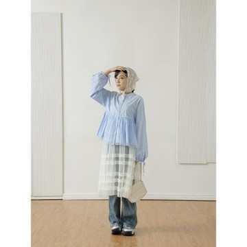 QUEENSHOP 2026春夏新品女裝中山領網紗剪接澎袖長袖襯衫01025722