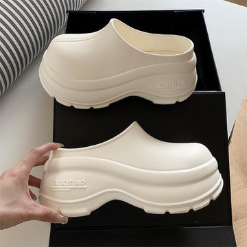 細細條 懶人廚師鞋穆勒鞋春夏女休閑外穿增高一腳蹬包頭半拖鞋ins