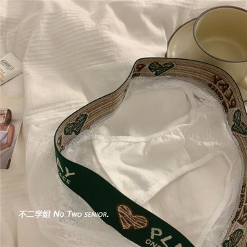 PLAY蕾絲內褲女純棉抗菌檔透氣性感新款中低腰女士無痕三角褲秋冬