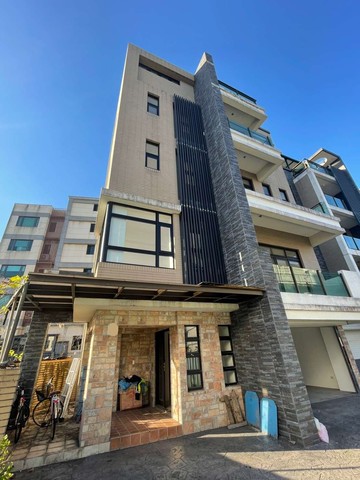 【羅運公園百坪電梯豪墅】｜宜蘭縣羅東鎮豐年路