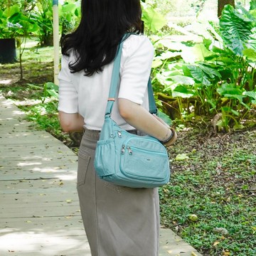 (蒂芬妮藍)輕盈紙感橢圓袋多隔層側背斜背包33601