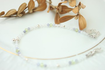 【純銀極細手鍊】白水晶 丹泉石 橄欖石。設計師手作商品