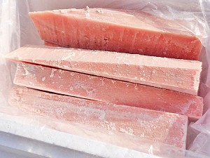 ミナミマグロ中トロ 1kg (5冊程度・養殖・皮付) 刺身用 業務用