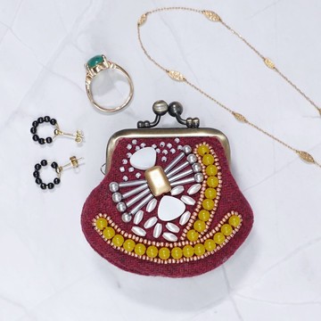 兩面刺繡小巧口金包 15