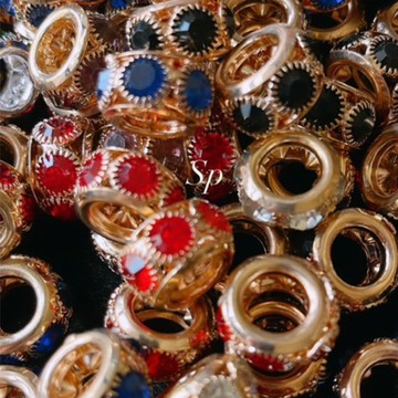 拾悦手作材料/外徑15mm內徑8mm銅合金鑲水鑽大孔珠/可當隔珠跑環/DIY半成品/特價出清隨機出貨不挑色/快速出貨