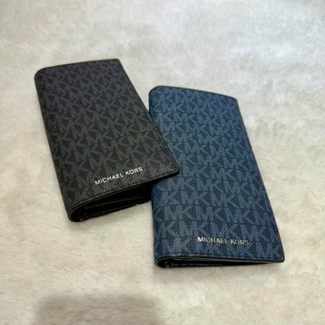 【MK｜全新】現貨 MICHAEL KORS 長夾 2色可選 滿版 防刮紋 對開長夾｜Little Bee 小蜜蜂精品