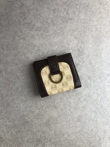【日本直送 名牌中古包】LOEWE 羅威 零錢包 米色 Anagram 壓印 皮革 帆布 雙折式 vintage 古著 etbwwx
