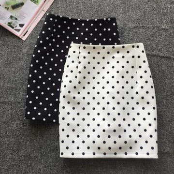小波點半身裙女2026春夏新款韓版中高腰顯瘦包臀裙彈力防走光短裙