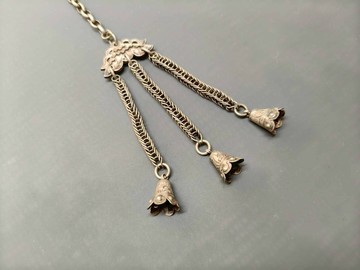 老銀鈴鐺– 古董老銀多鍊胸飾 / 祈福護符/ 多寶鏈 - 純古董