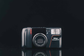 Nikon TW ZOOM 35-70 #3093 #135底片相機