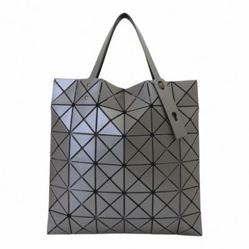 ISSEY MIYAKE BAOBAO 皮質幾何大方格6x6手提包(銀灰色)霧面