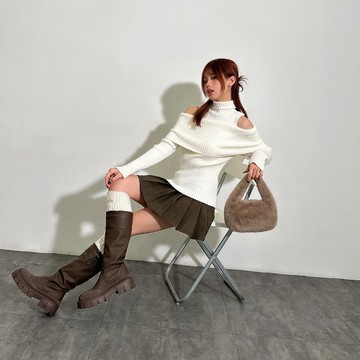 一字高領假兩件針織毛衣-白【KT224750】