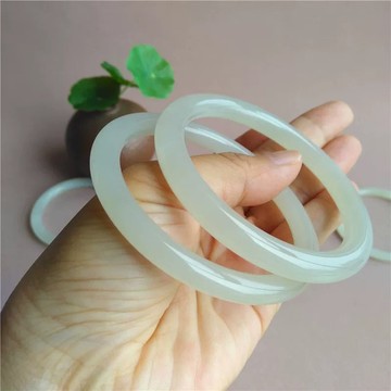 和田玉圓條手鐲/手環  玉鐲