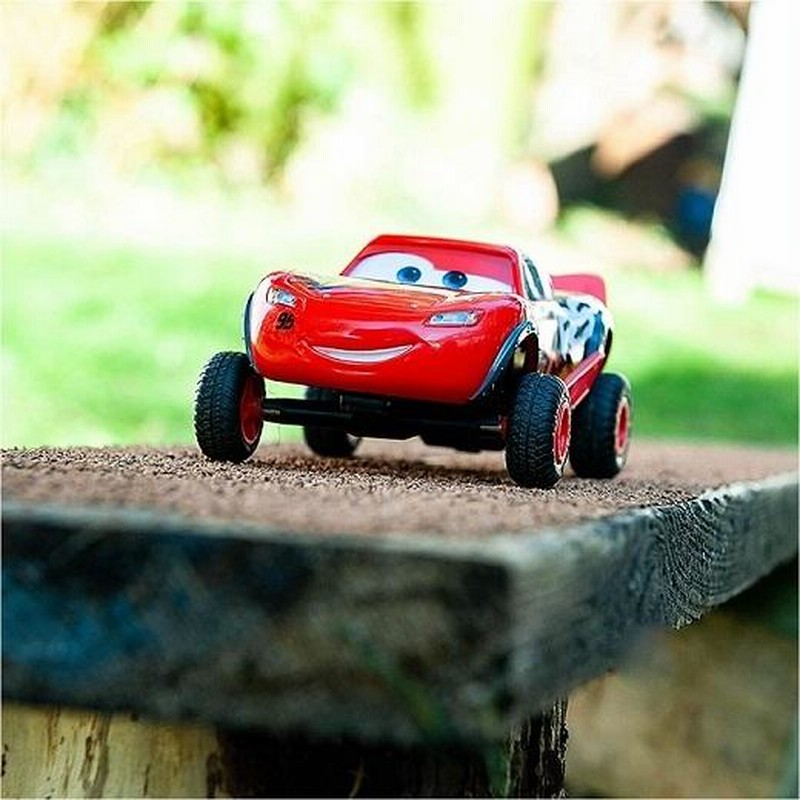 Jada Toys】Disney Pixar Cars 1:24 カーズ ライトニングマックイーン XRS ラジコンカー リモコンカー/ＲＣカー/ おもちゃ/クリスマス/誕生日/車/フィ | LINEブランドカタログ