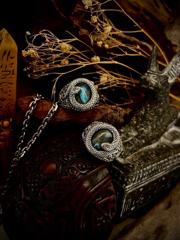 【埃及系列】瓦吉特Wajit / 聖甲蟲 / 拉長石 / 純銀 / 戒指