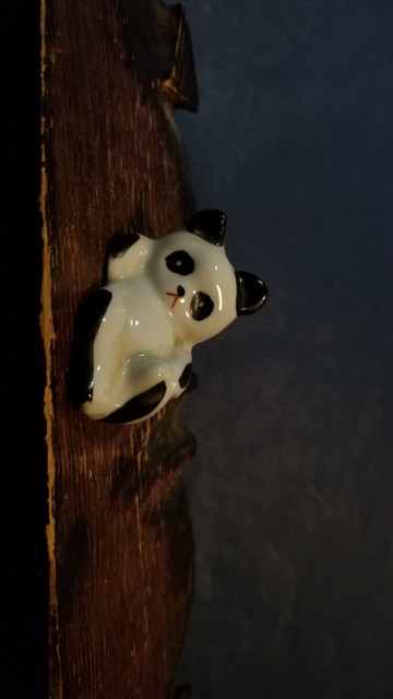 老陶瓷 有想法的熊貓