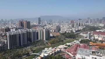 鼎山家樂福x高醫｜高樓邊間3房平車｜綠廊道美景｜高雄市三民區鼎山街