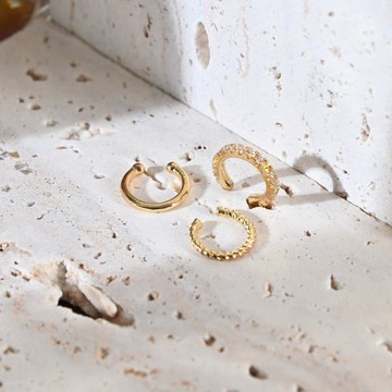 ROSE IS A ROSE 麻花水鑽耳骨夾3入組-