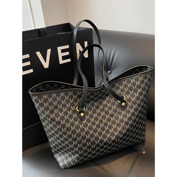 韓版時尚通勤大容量包包女2025新款字母印花托特包休閑百搭單肩包