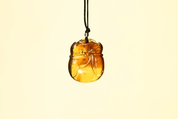 【琥珀系列】財圓不斷 緬甸金棕珀雕件 墜飾 (請閱讀置頂描述)