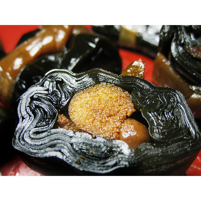 たら子昆布巻1本 (北海道産こんぶ使用)タラコを芯に上質の北海道産のコンブで仕上げた逸品でございます。