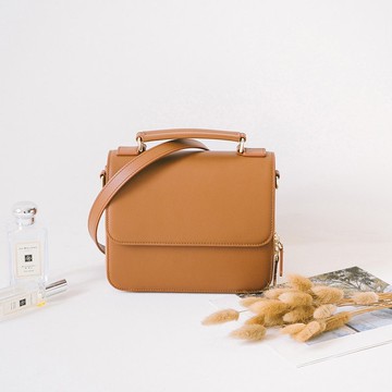 真皮簡約掀蓋式小方包 22352 棕N