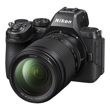Nikon Z5II + Nikkor Z 24-200mm f/4-6.3 VR 公司貨