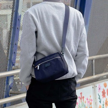 斜背包 洛特多隔層尼龍斜背包-8109-11-多色任選