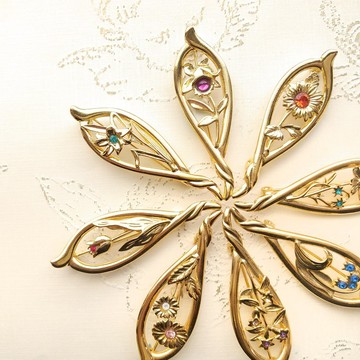 日本 YAMACO  花朵造型胸針 | 日本 鍍金 水晶 GEM系列