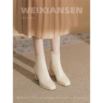 微先生 白色瘦瘦靴女 爆款改良 側拉鏈粗跟顯瘦不累腳 高跟短靴女