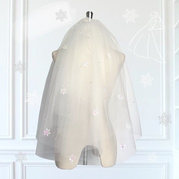 Snowy Veil : Wedding bridal veil